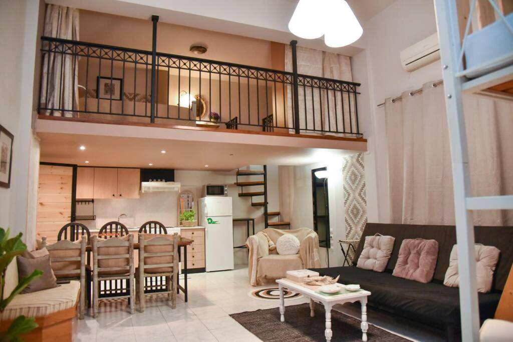 Hospitality In Mythical And Historical Peloponnese1 Appartement Posidhonía Buitenkant foto