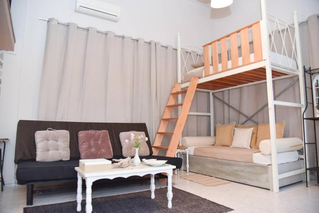 Hospitality In Mythical And Historical Peloponnese1 Appartement Posidhonía Buitenkant foto